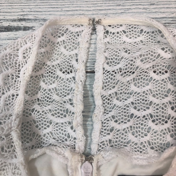 Adrianna Papell Crocheted Lace White Sleeveless Sheath Dress - Picture 5 of 12